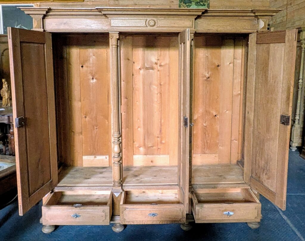 Kleiderschrank, Eiche massiv, Gründerzeit