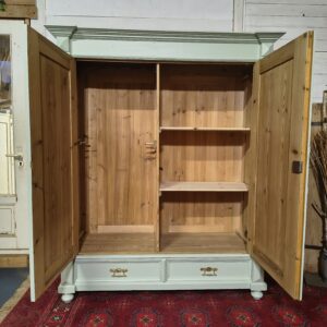Weichholzschrank, Gründerzeit, salbeigrün – Bild 6