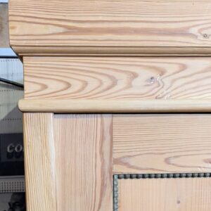 Weichholzschrank, Jugendstil, verglast – Bild 7