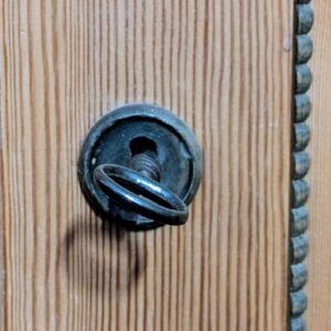 Weichholzschrank, Jugendstil, verglast – Bild 5