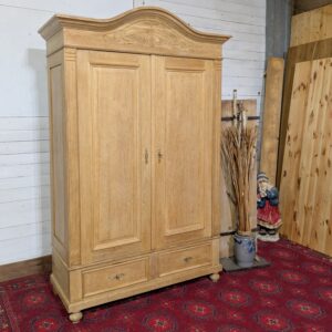 Eichenschrank, Jugendstil, um 1910
